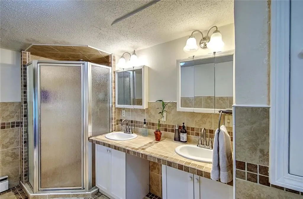 7 Hemlock Drive Johnston RI 02919