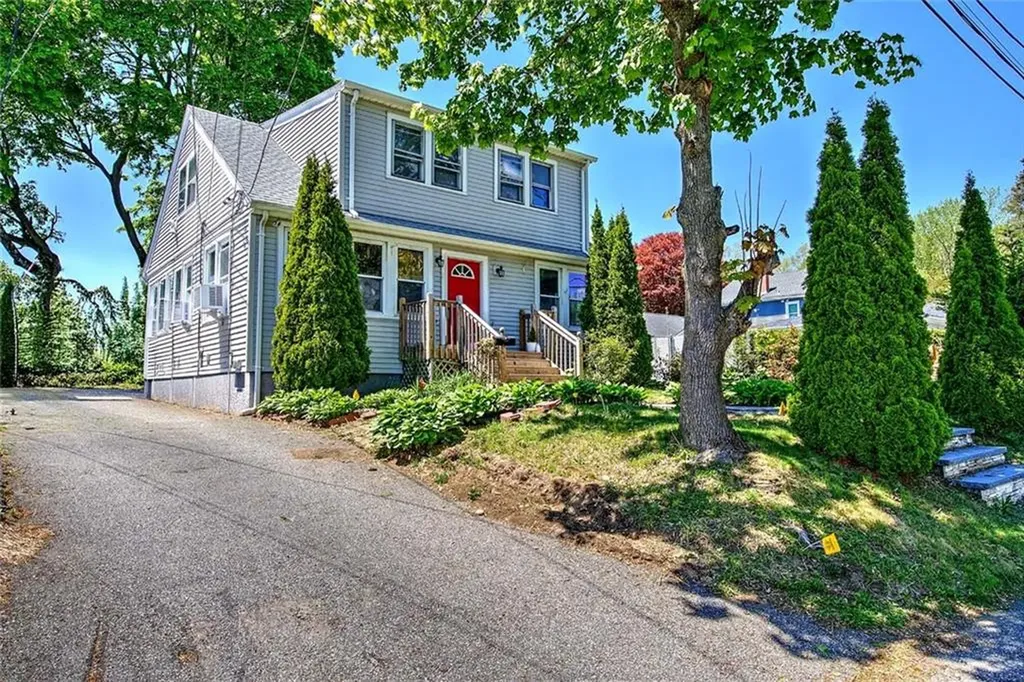 7 Hemlock Drive Johnston RI 02919