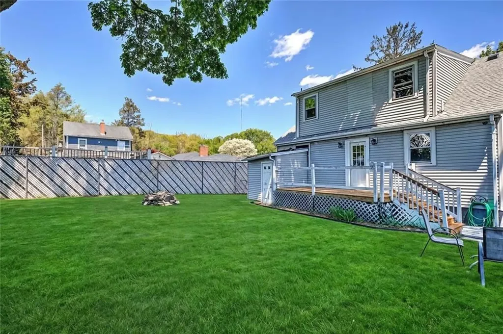 7 Hemlock Drive Johnston RI 02919