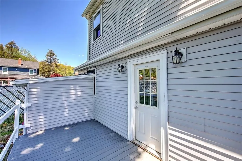 7 Hemlock Drive Johnston RI 02919
