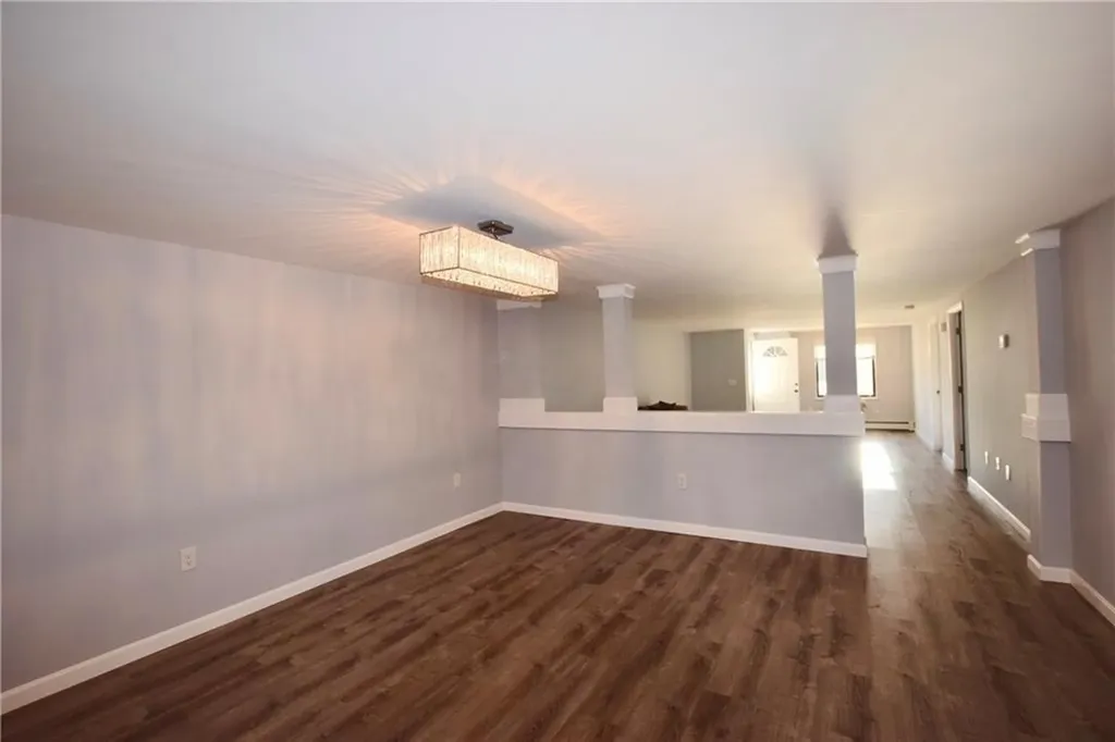 66 Girard Avenue Newport RI 02840