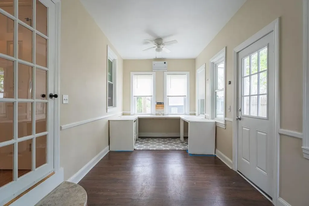 18 Metcalf Avenue North Providence RI 02911