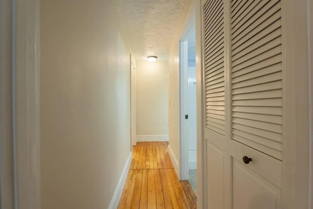 18 Metcalf Avenue North Providence RI 02911