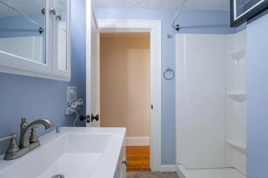 18 Metcalf Avenue North Providence RI 02911