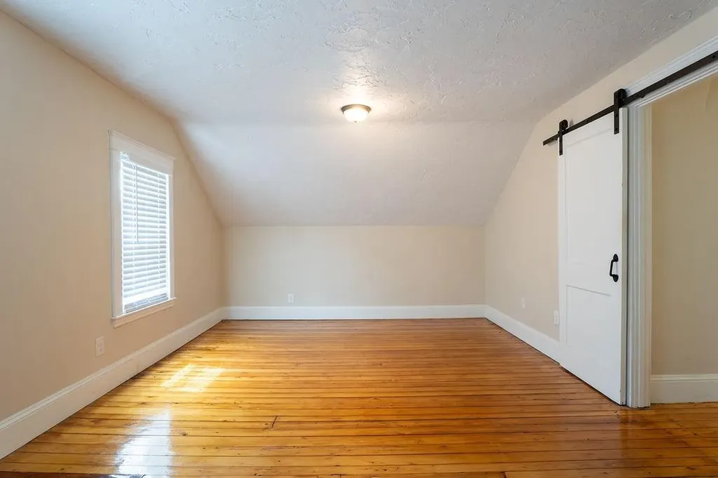 18 Metcalf Avenue North Providence RI 02911