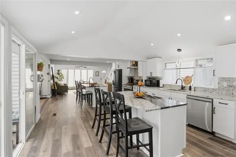 19 Fanning Lane Smithfield RI 02828