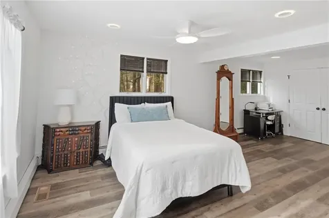 19 Fanning Lane Smithfield RI 02828