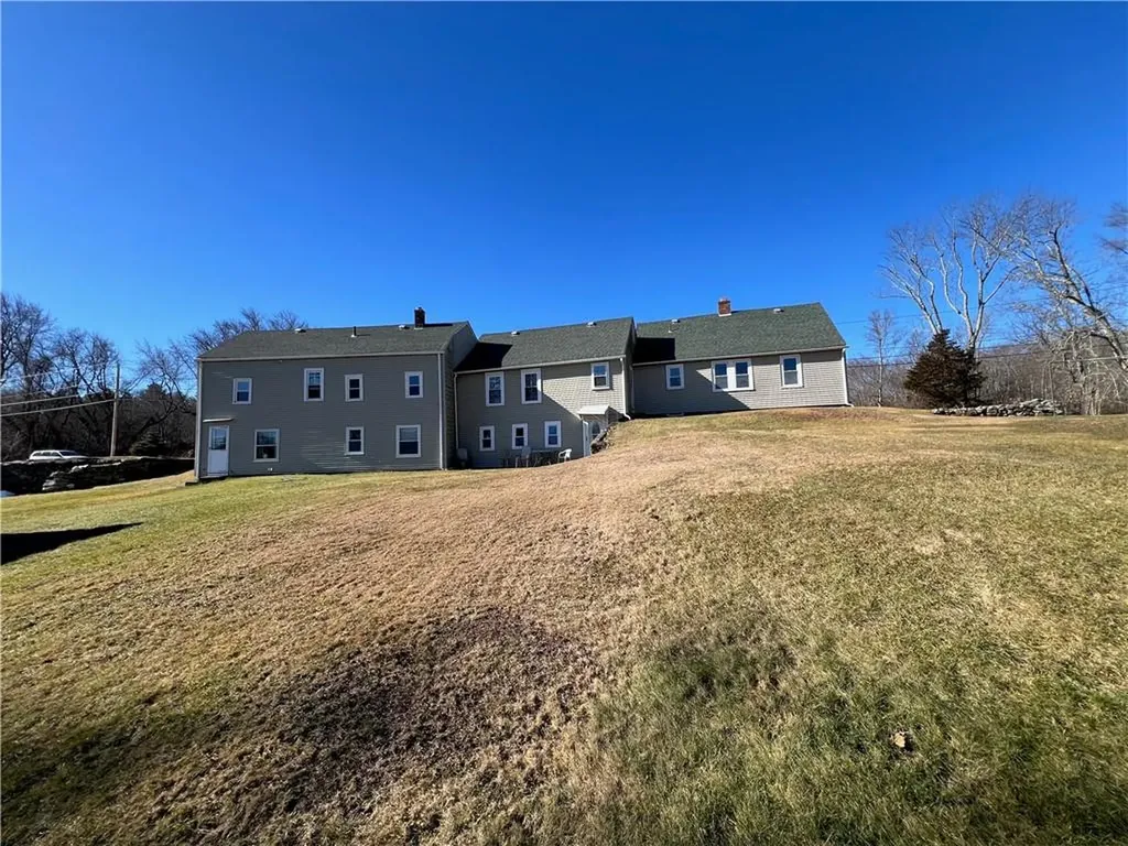 219 North Road Burrillville RI 02859