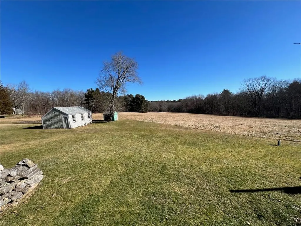 219 North Road Burrillville RI 02859