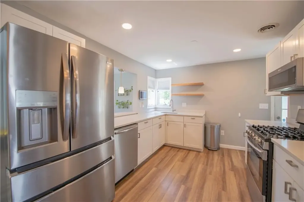 1 Knollwood Drive Cumberland RI 02864