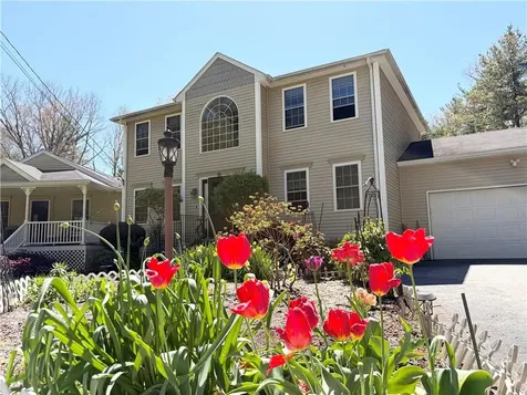 771 Gibson Hill Road Coventry RI 02827