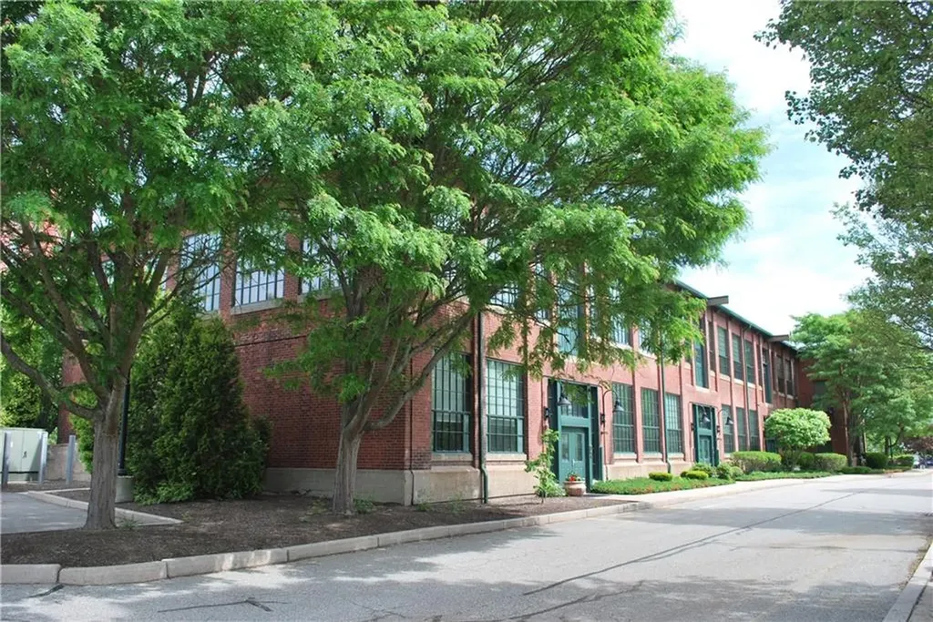 180 Allen Street Woonsocket RI 02895