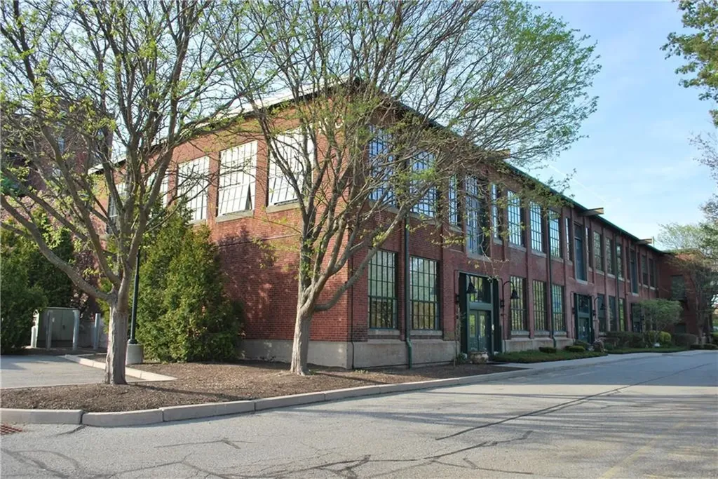 180 Allen Street Woonsocket RI 02895
