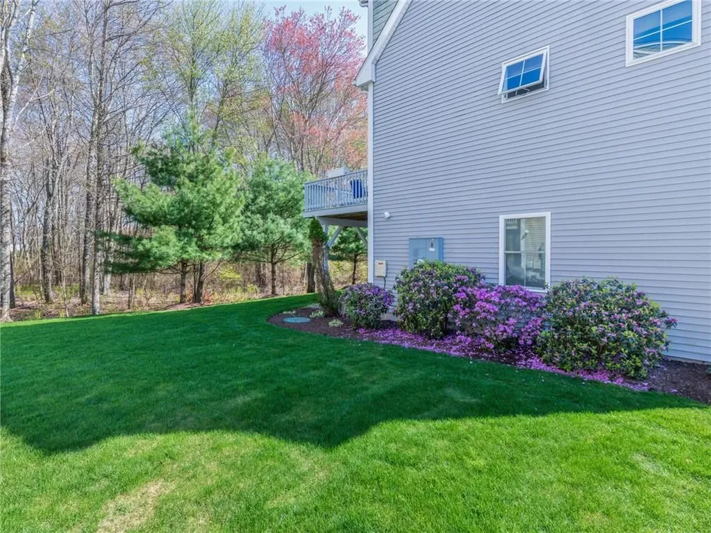 12 Park Avenue Narragansett RI 02882