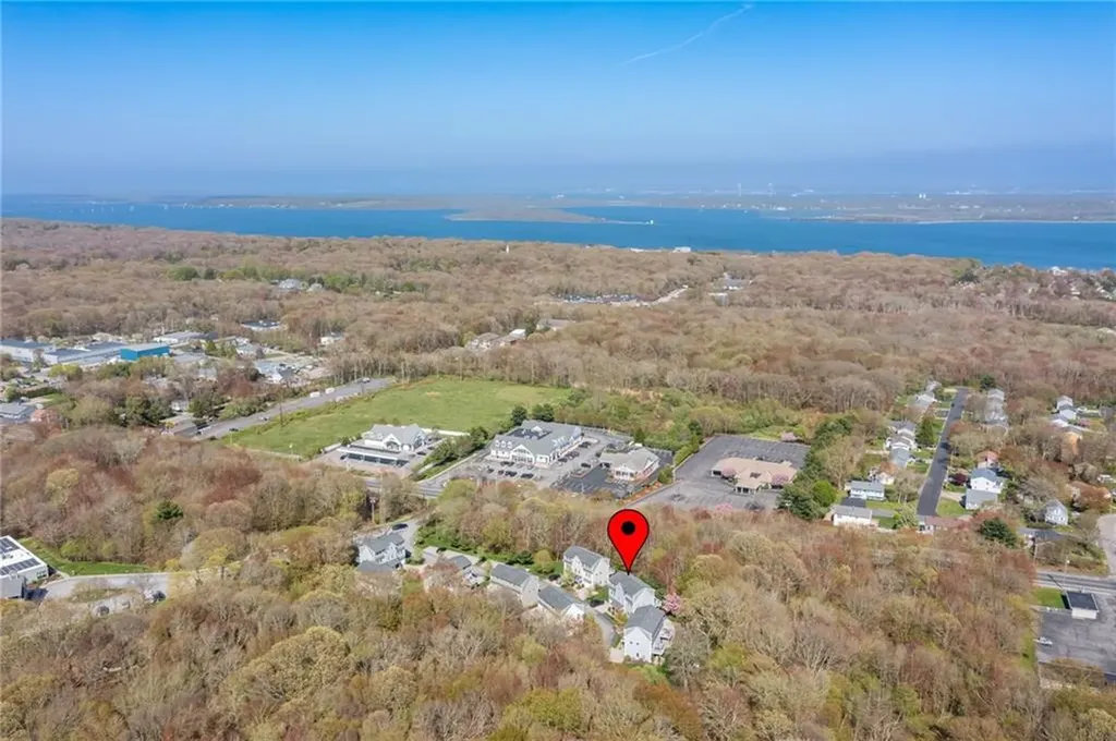 12 Park Avenue Narragansett RI 02882