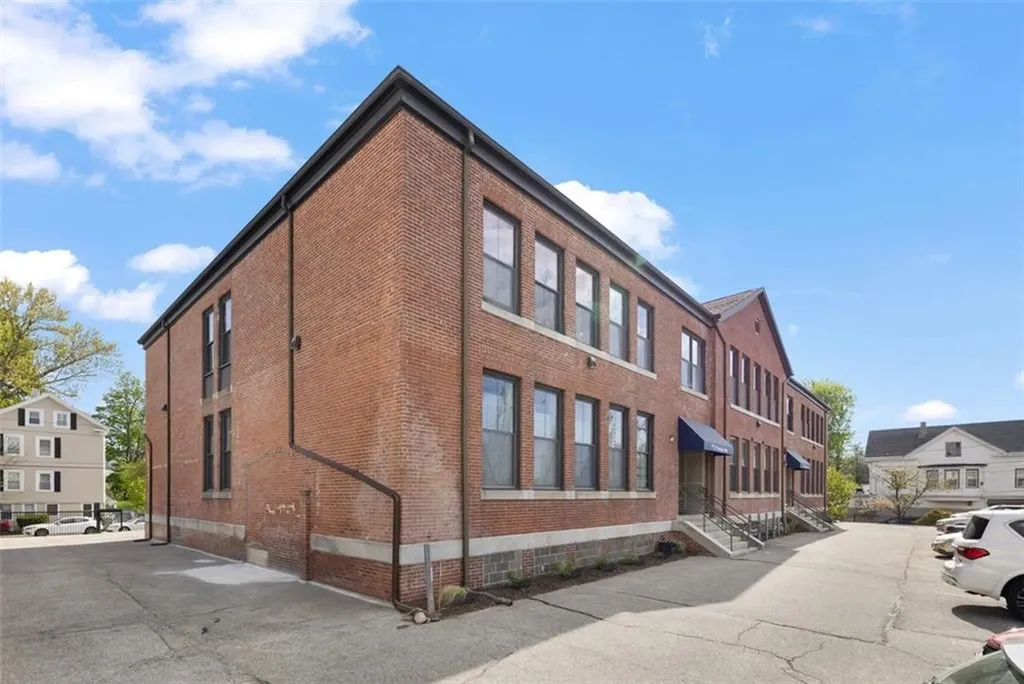 775 Potters Avenue Providence RI 02907