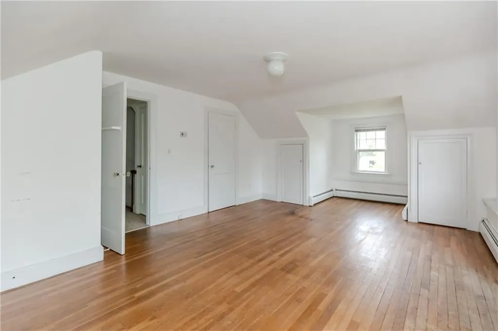 97 Floral Avenue North Kingstown RI 02852