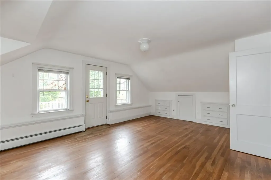 97 Floral Avenue North Kingstown RI 02852