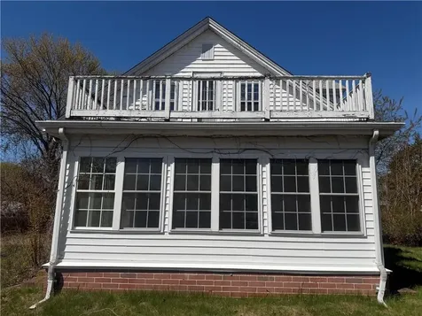 97 Floral Avenue North Kingstown RI 02852