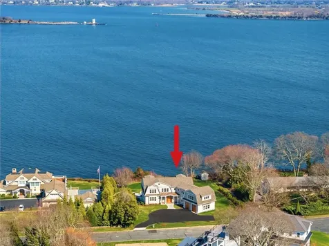 19 Searidge Drive Narragansett RI 02874