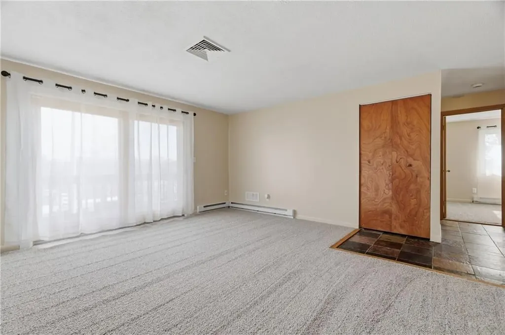 110 Pilgrim Parkway Warwick RI 02888