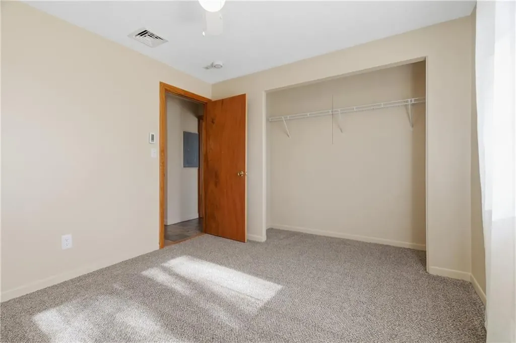 110 Pilgrim Parkway Warwick RI 02888