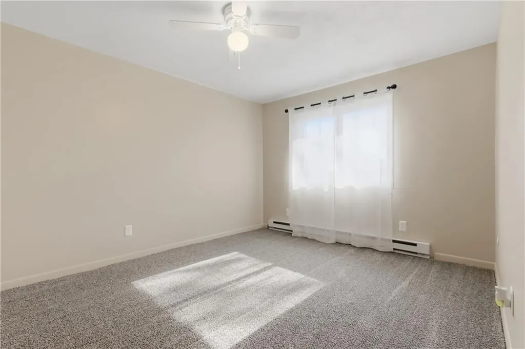 110 Pilgrim Parkway Warwick RI 02888