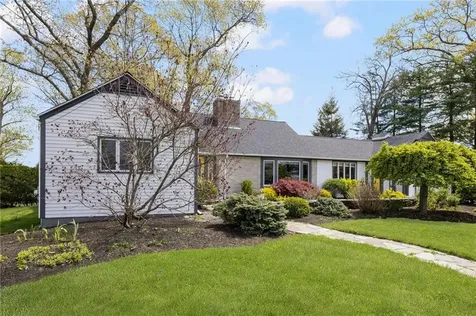120 Bretton Woods Drive Cranston RI 02920