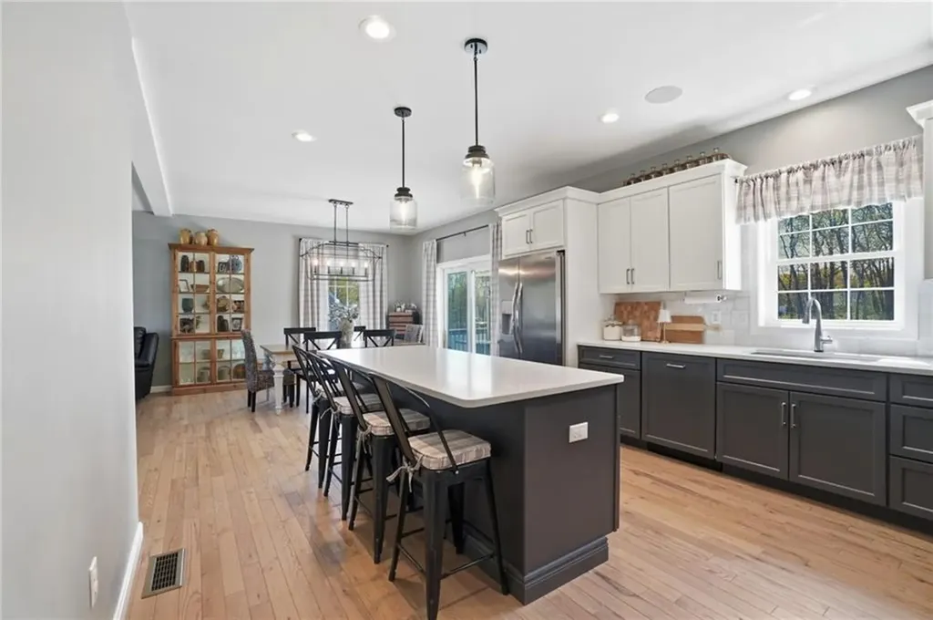 81 Golden View Drive Johnston RI 02919