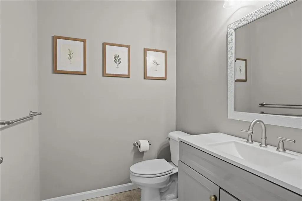 81 Golden View Drive Johnston RI 02919