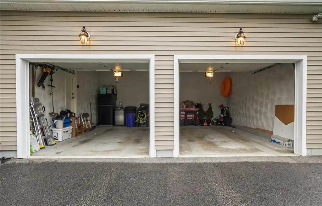 81 Golden View Drive Johnston RI 02919