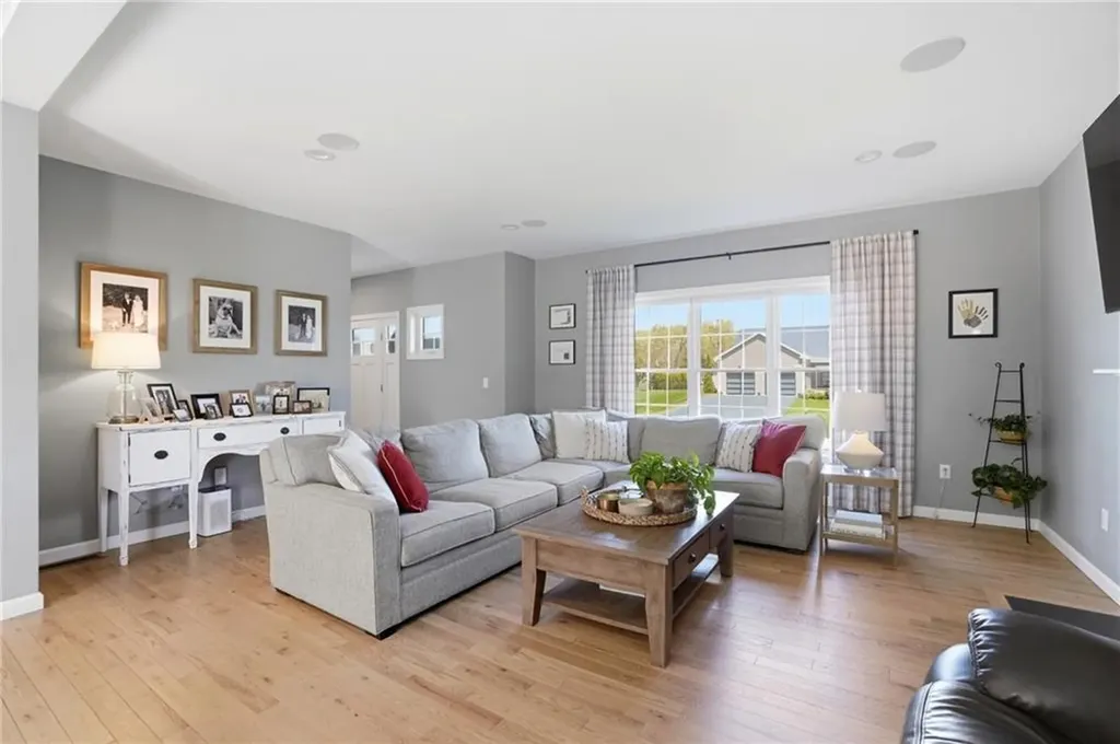 81 Golden View Drive Johnston RI 02919