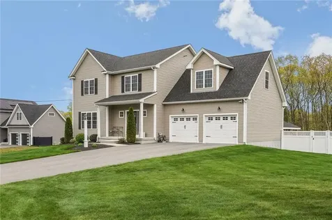81 Golden View Drive Johnston RI 02919