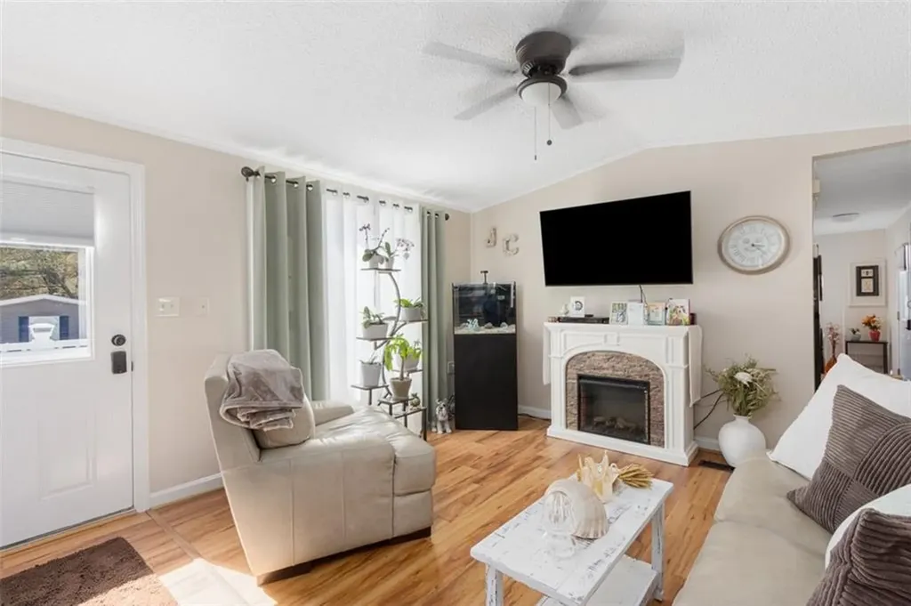 33 Foxtrot Drive Charlestown RI 02813