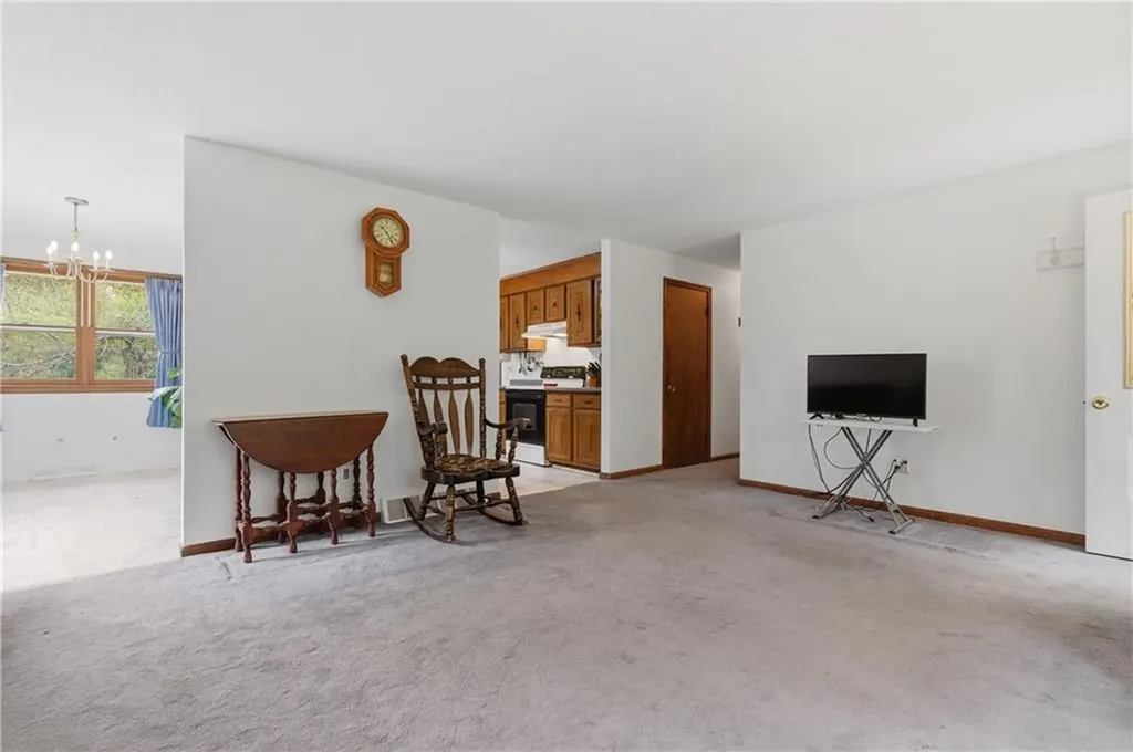 90 Pulaski Road Glocester RI 02814