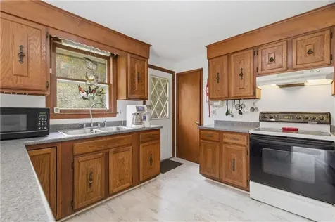 90 Pulaski Road Glocester RI 02814