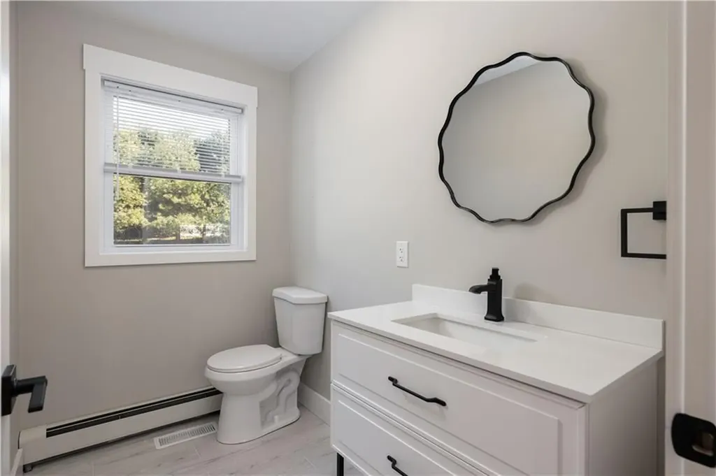 311 Hope Road Cranston RI 02921