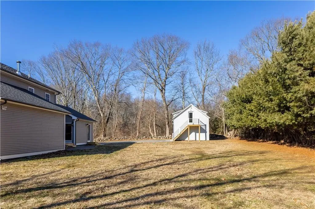 311 Hope Road Cranston RI 02921