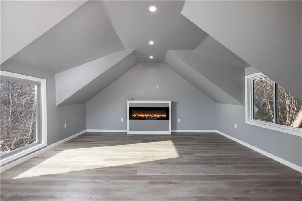 311 Hope Road Cranston RI 02921