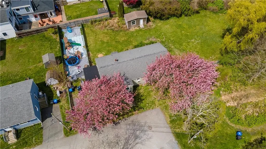 54 Homer Street Newport RI 02840