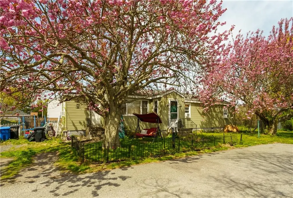 54 Homer Street Newport RI 02840
