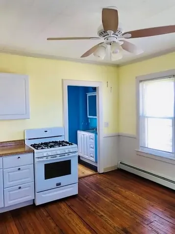 37 Lincoln Avenue Bristol RI 02809