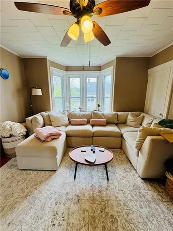 37 Lincoln Avenue Bristol RI 02809