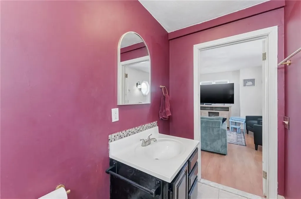 308 Smith Street Cranston RI 02905