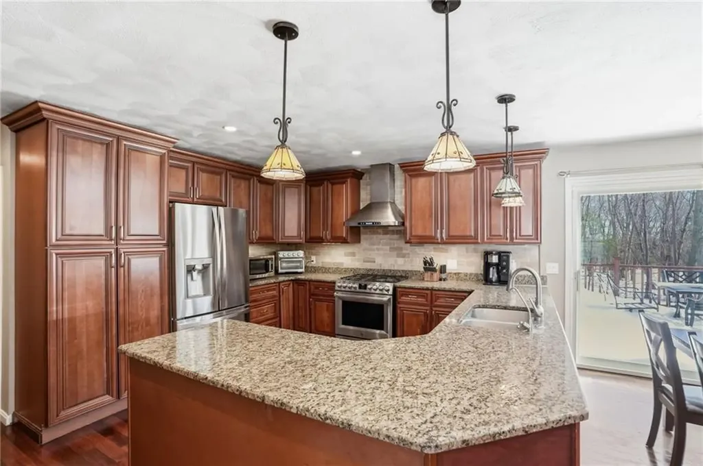 244 Beechwood Drive Cranston RI 02921