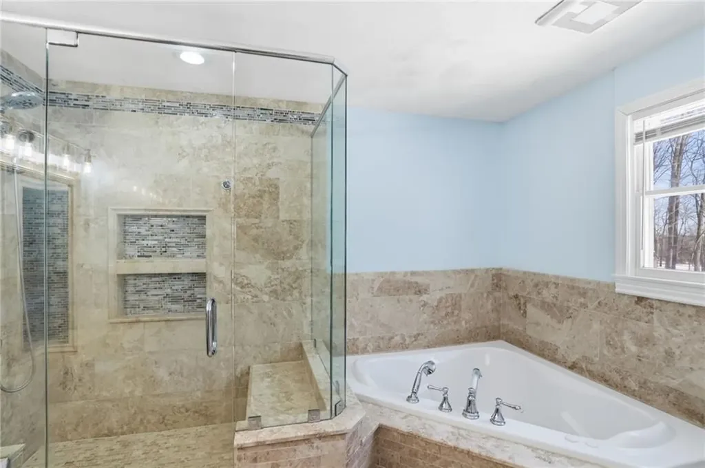 244 Beechwood Drive Cranston RI 02921