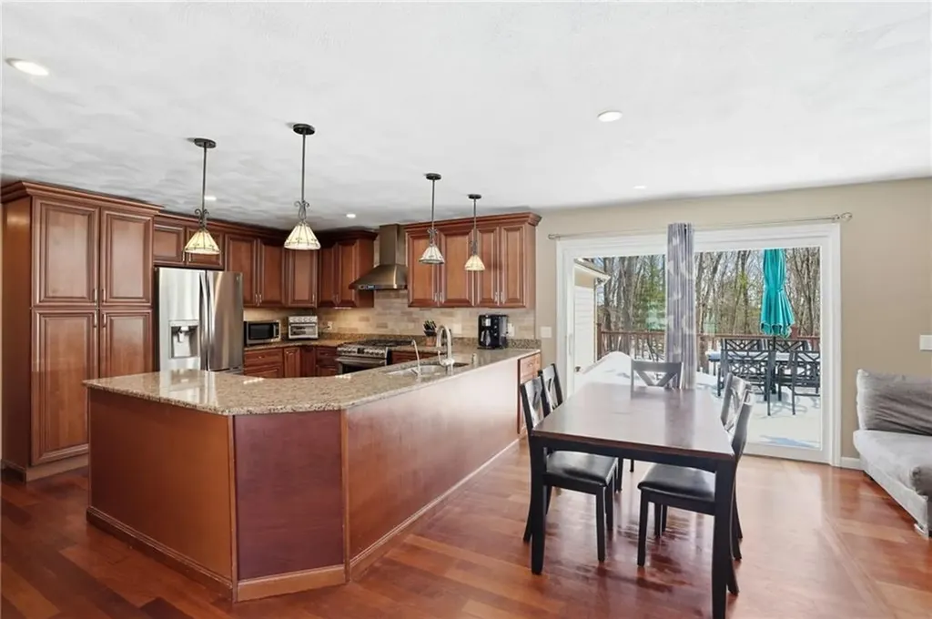 244 Beechwood Drive Cranston RI 02921