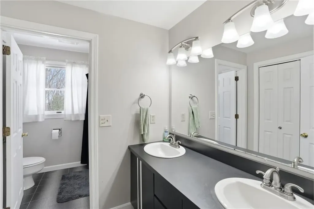244 Beechwood Drive Cranston RI 02921