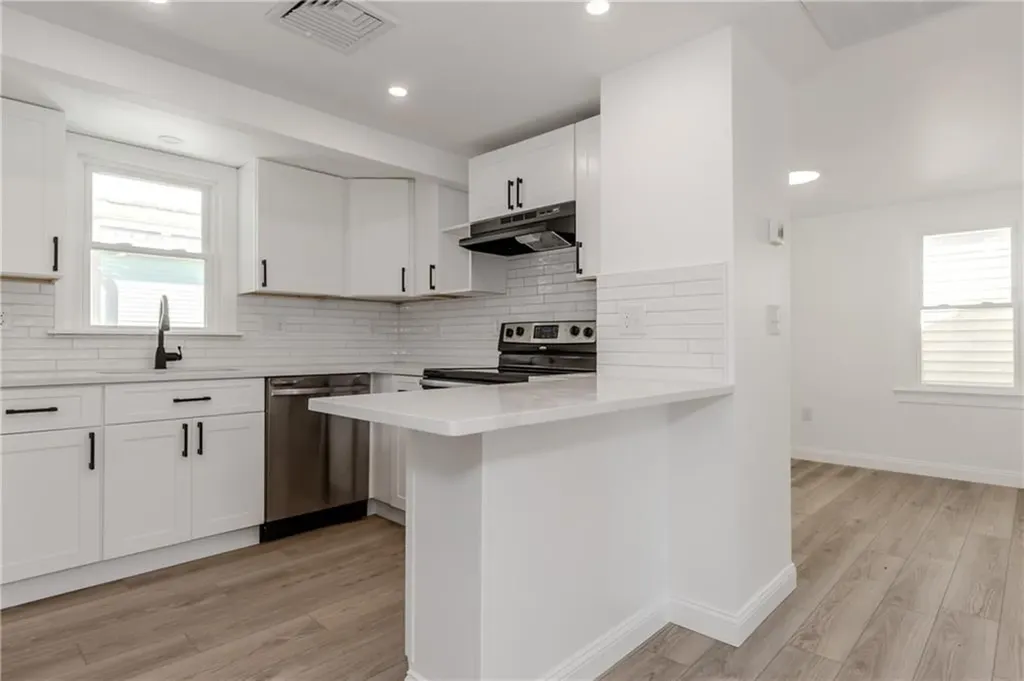 19 Leigh Road Cumberland RI 02864