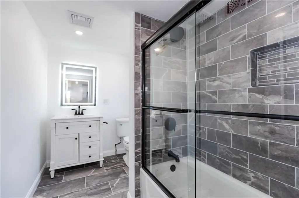 19 Leigh Road Cumberland RI 02864